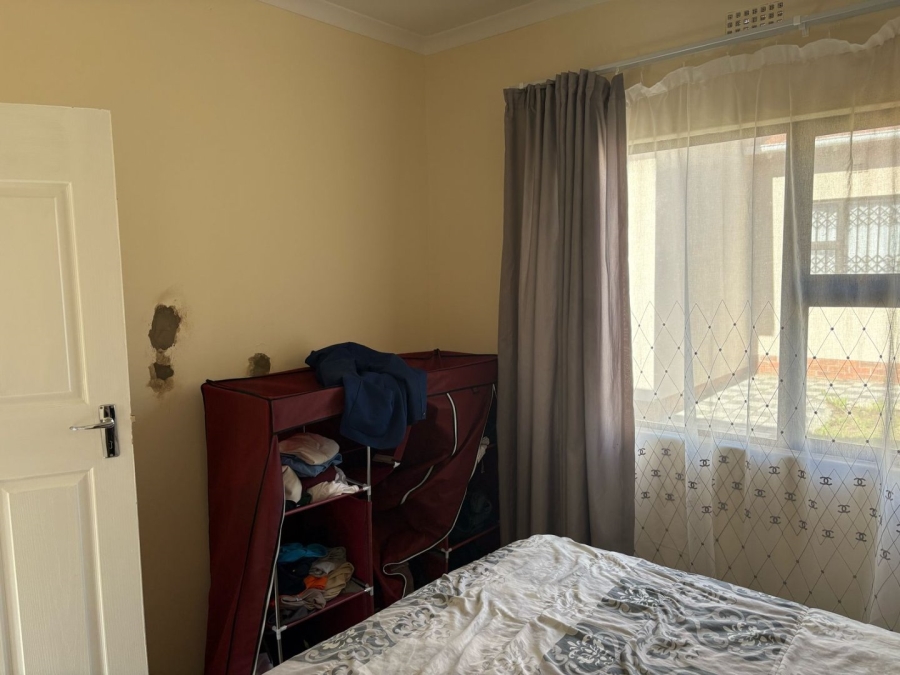 2 Bedroom Property for Sale in Cove Rock Eastern Cape